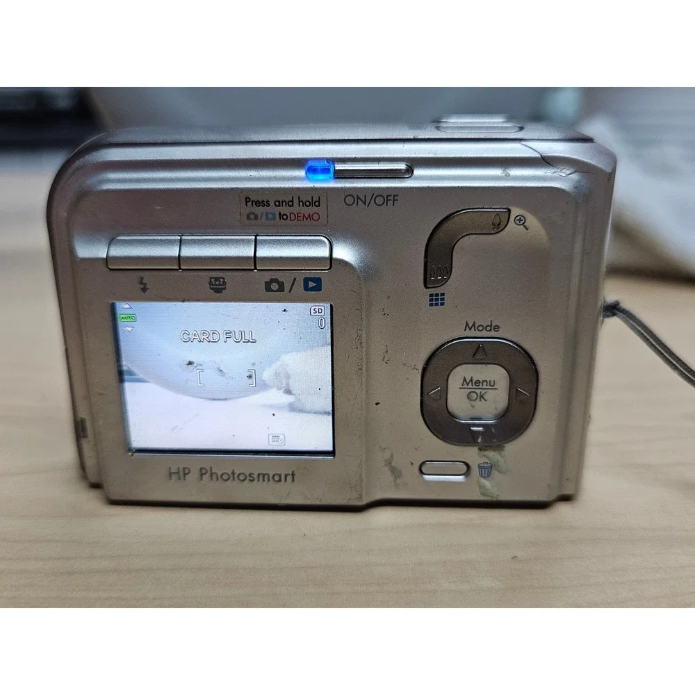 HP Photosmart M525 digital camera. Tested works
